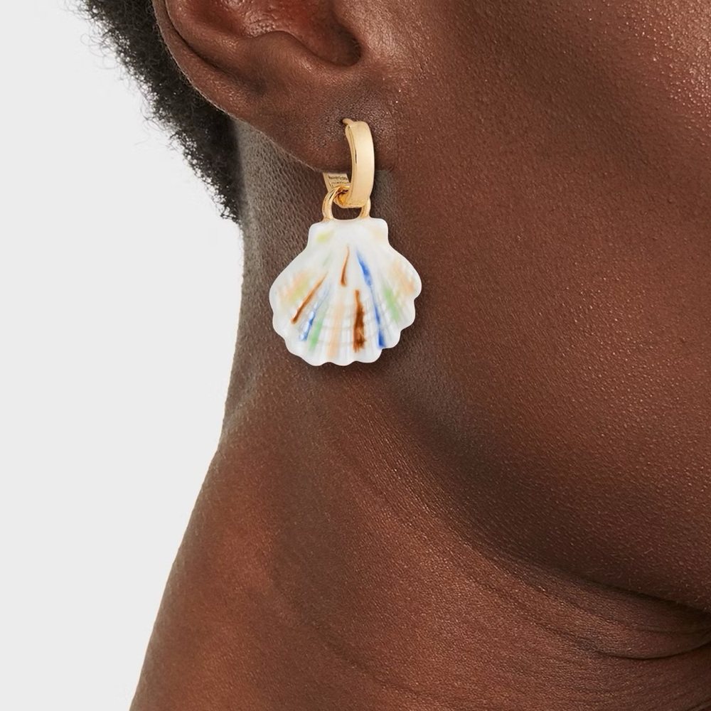 Shell nwt Drop Earring - Universal Thread Gold - Picture 3 of 3